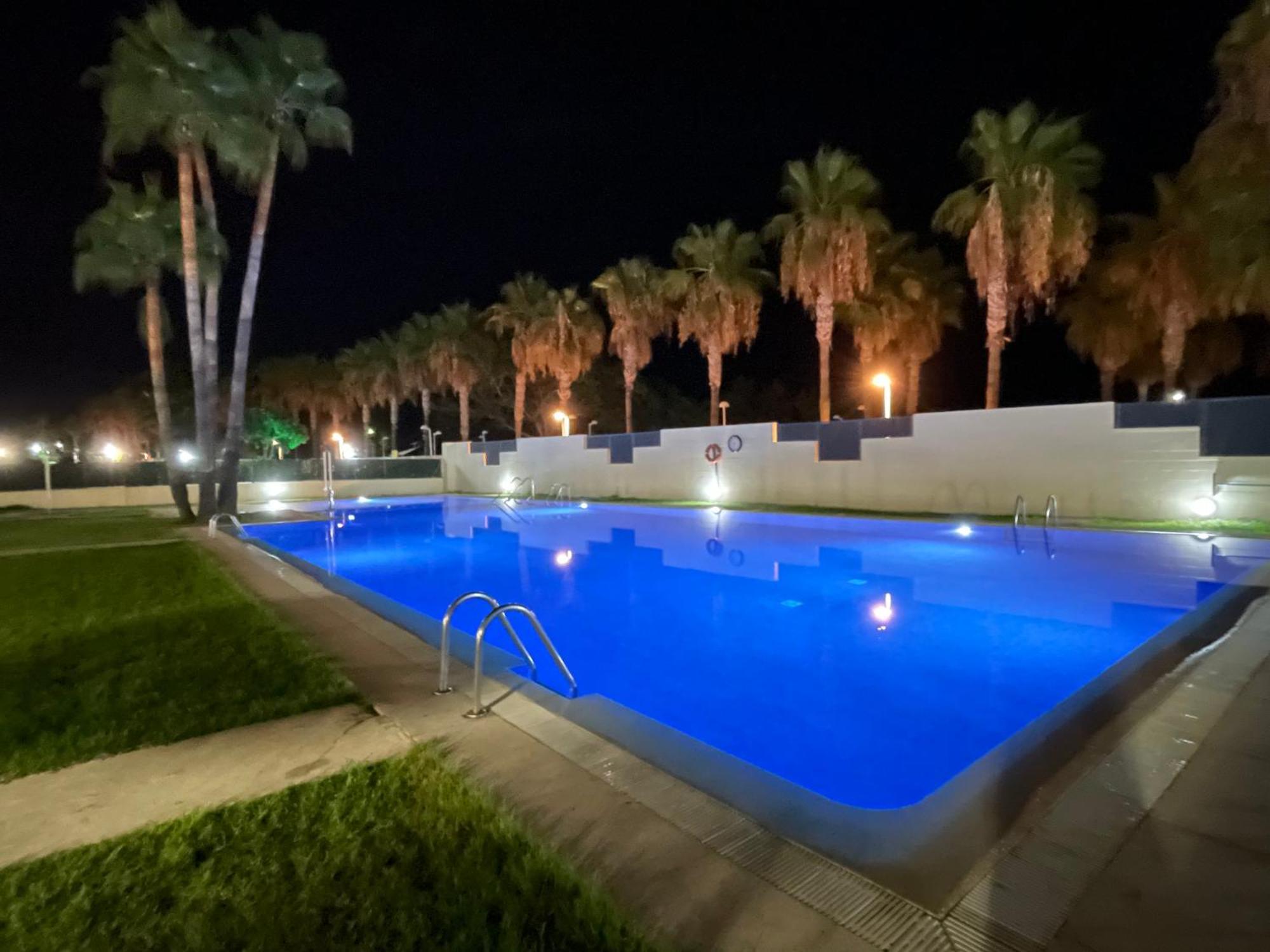 Las Terrazas - Primera Linea De Playa Con Netflix, Disney, Movistar Con Todo El Futbol, Series, Cine Y Prime Video Oropesa del Mar Exterior foto